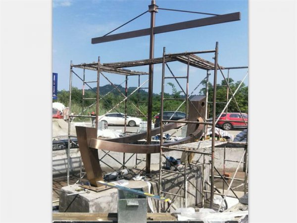 不鏽鋼精神堡壘